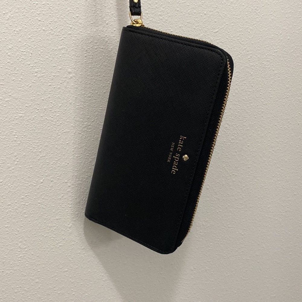 Kate Spade Wallet - Picture 2 of 5